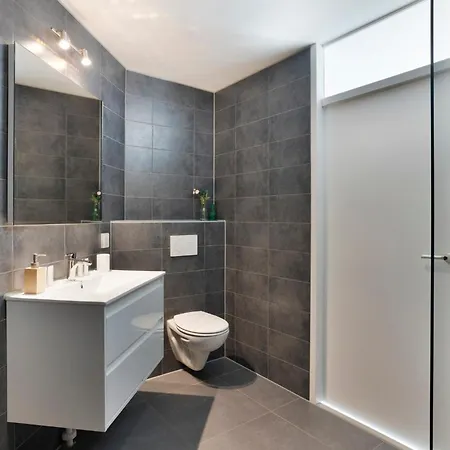 Comfortable Near The Coast *