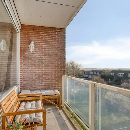 Comfortable Near The Coast Apartamento