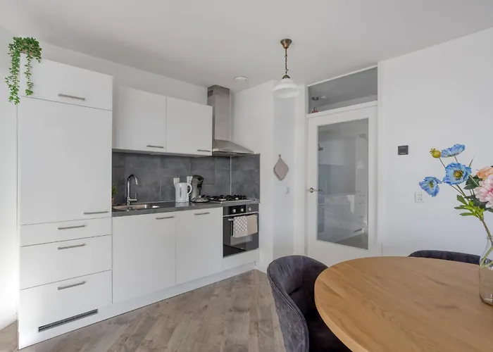 Comfortable Near The Coast Appartement