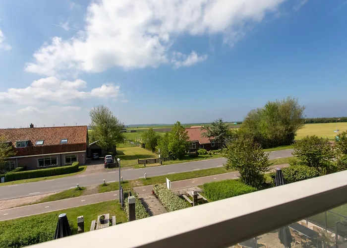 Comfortable Near The Coast Burgerbrug