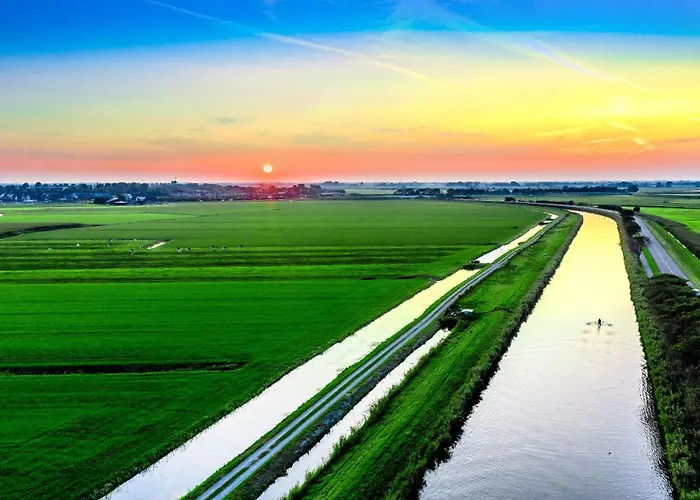 Comfortable Near The Coast Burgerbrug